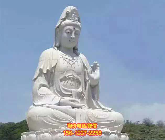 觀音景區(qū)石雕雕塑，給游客帶來獨(dú)特的視覺享受